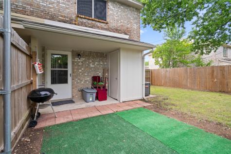 139 Graystone Place Duncanville TX 75137