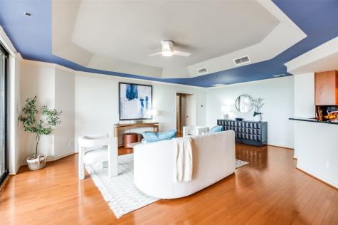 5909 Luther Lane Dallas TX 75225