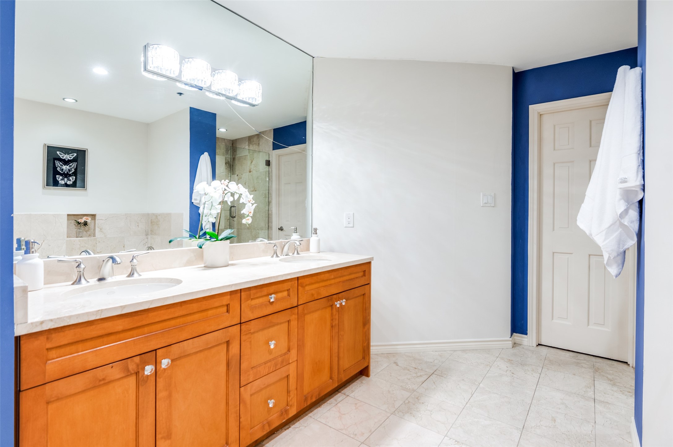 5909 Luther Lane Dallas TX 75225