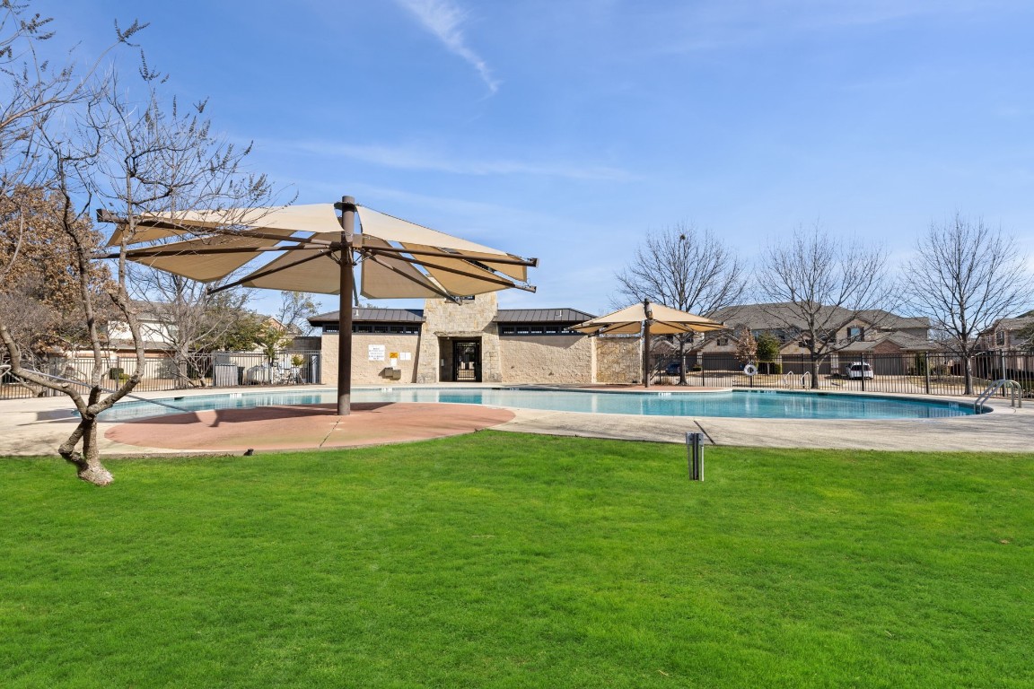 1907 Osprey Lane Garland TX 75044