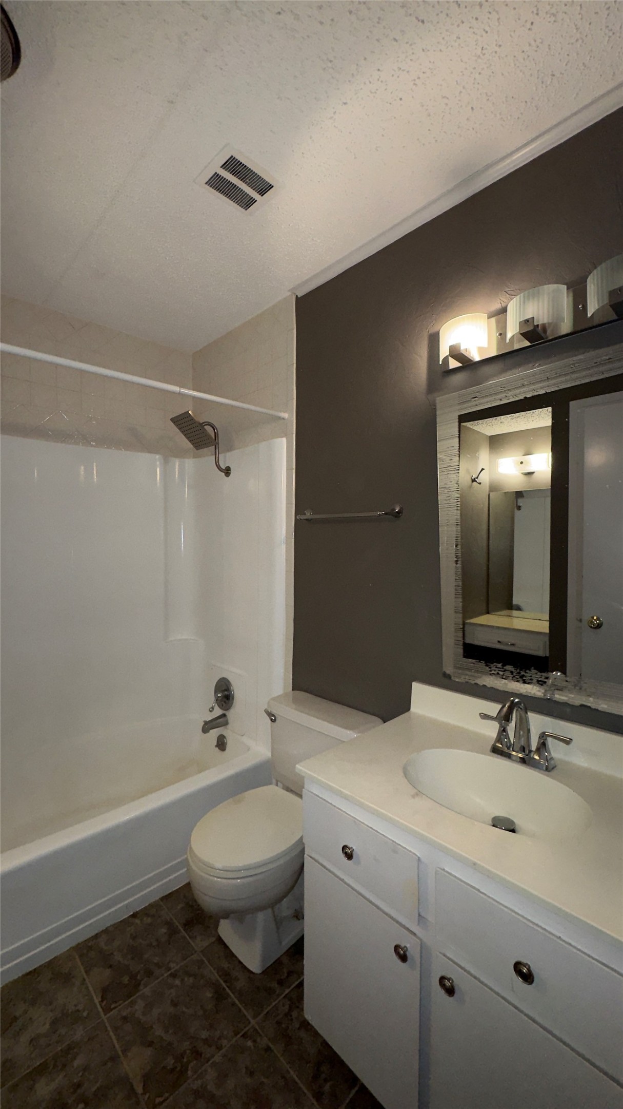 404 Hollyhill Lane Denton TX 76205