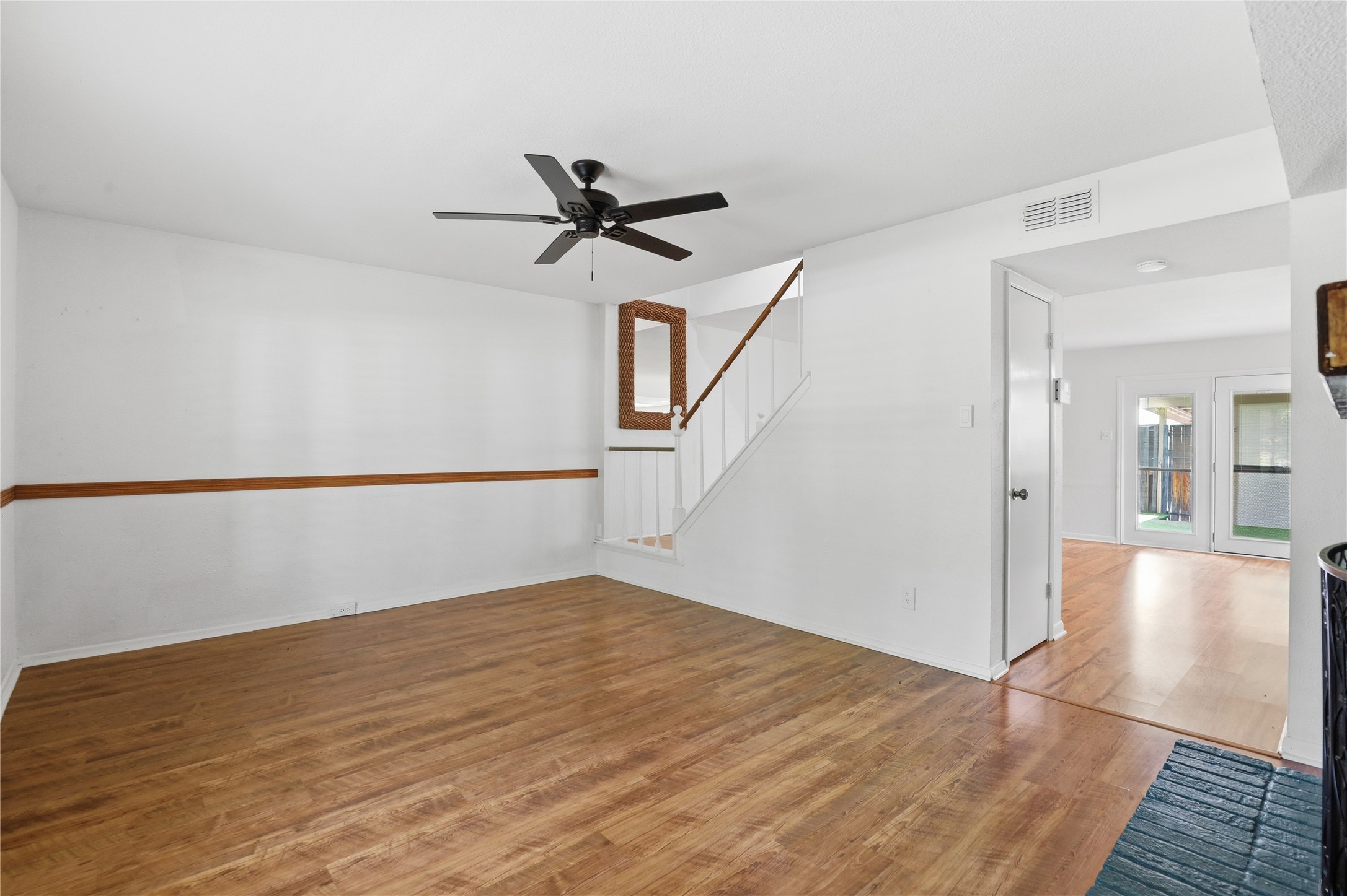 306 Westview Terrace Arlington TX 76013