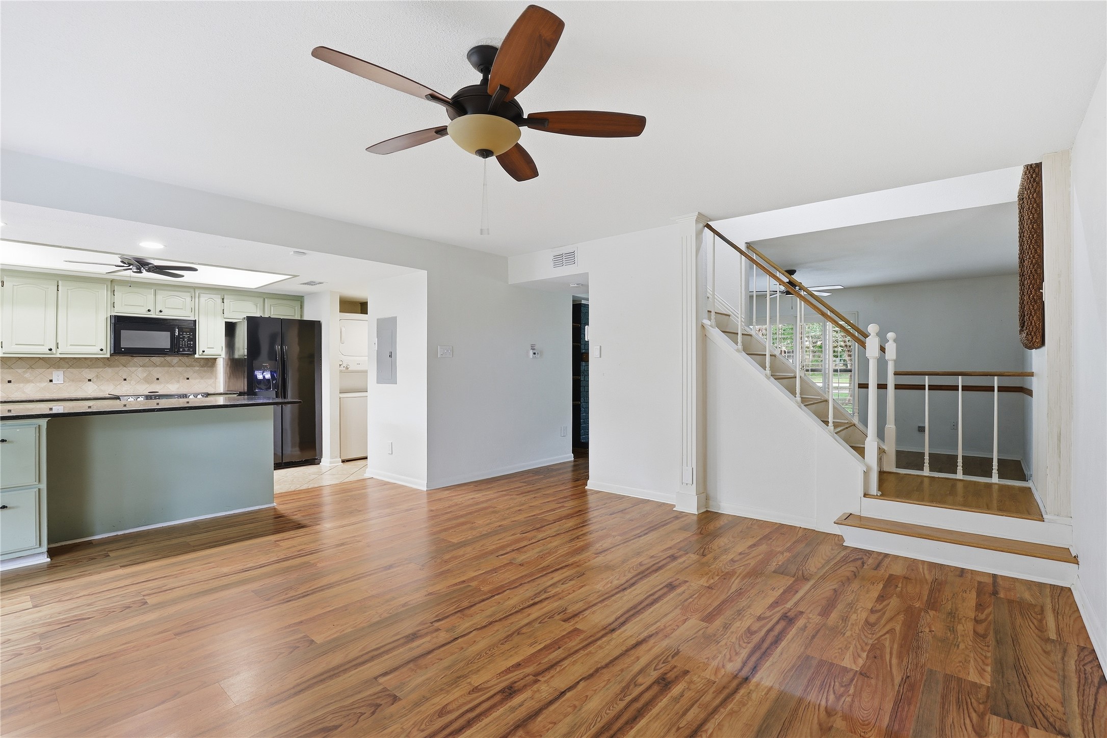 306 Westview Terrace Arlington TX 76013