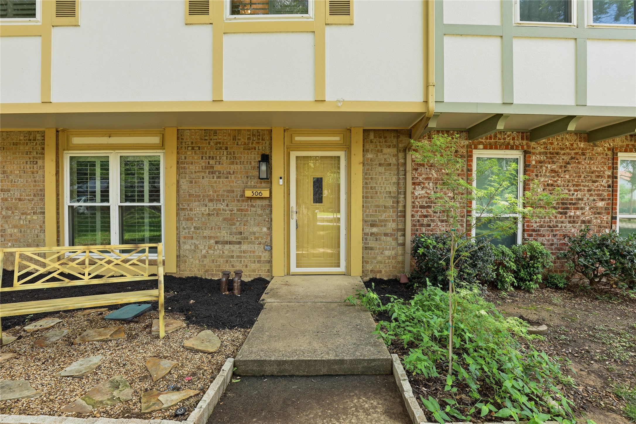 306 Westview Terrace Arlington TX 76013