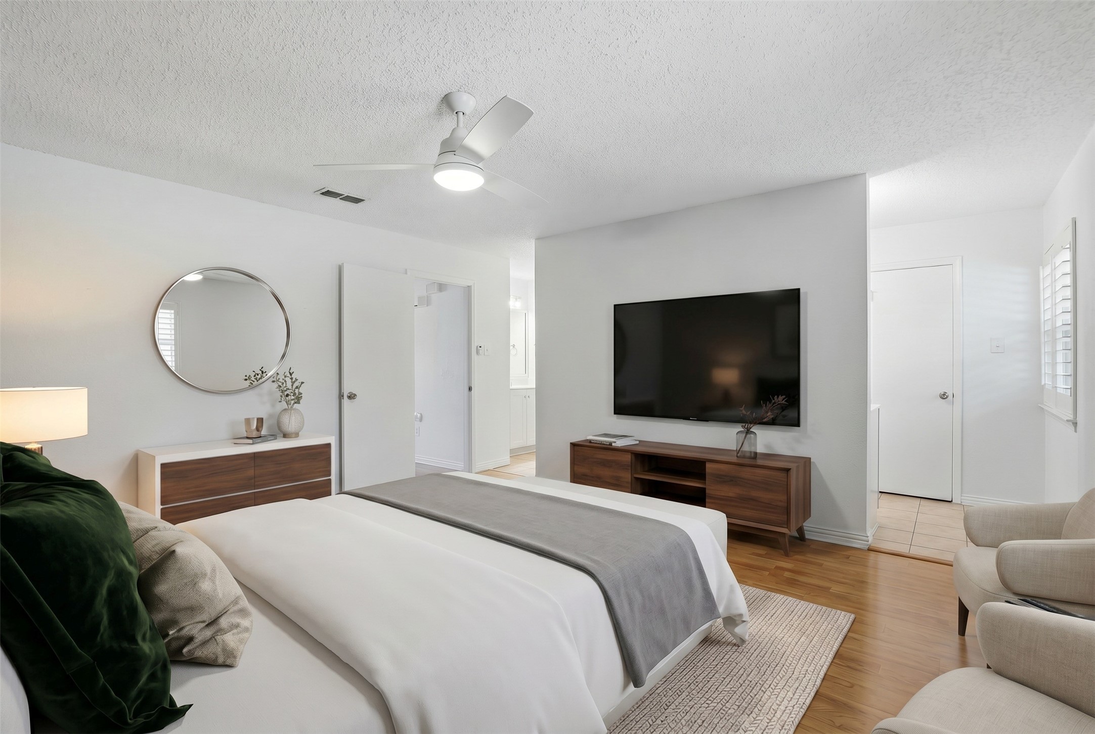 306 Westview Terrace Arlington TX 76013
