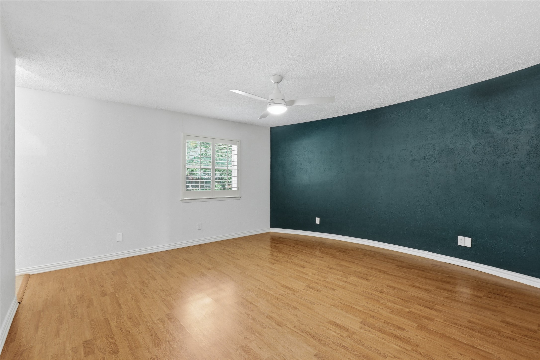 306 Westview Terrace Arlington TX 76013