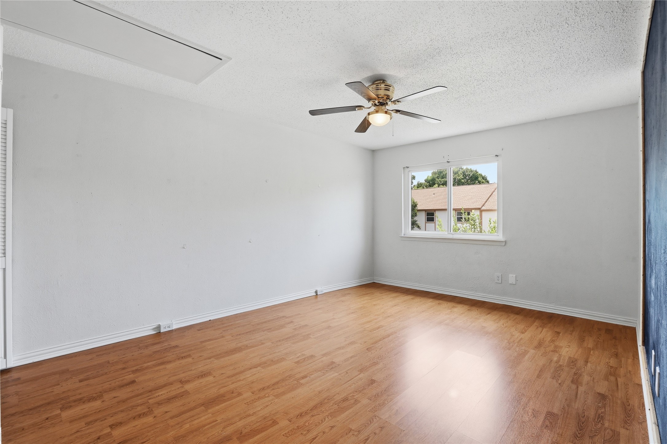306 Westview Terrace Arlington TX 76013