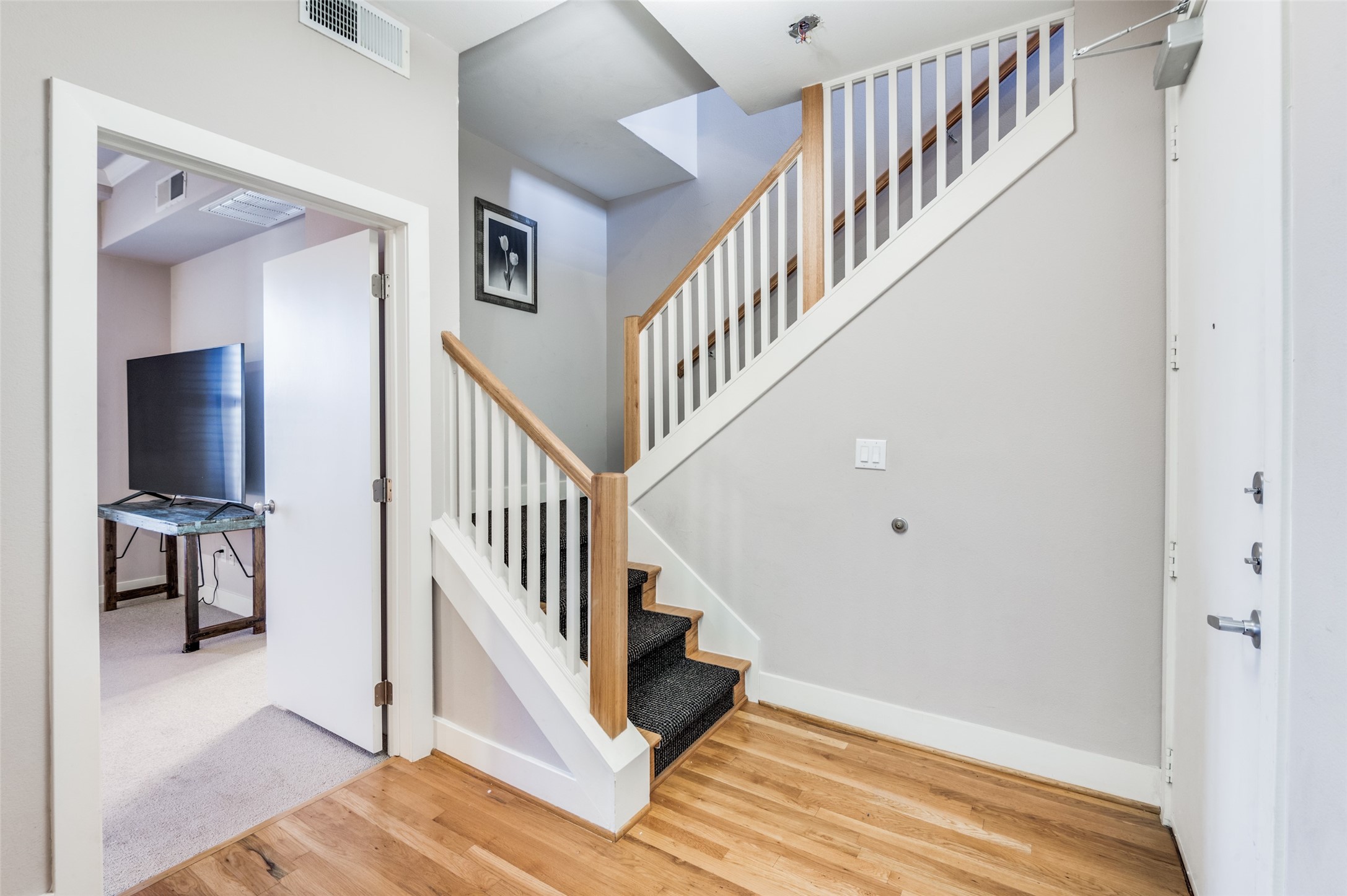 5055 Addison Circle Addison TX 75001