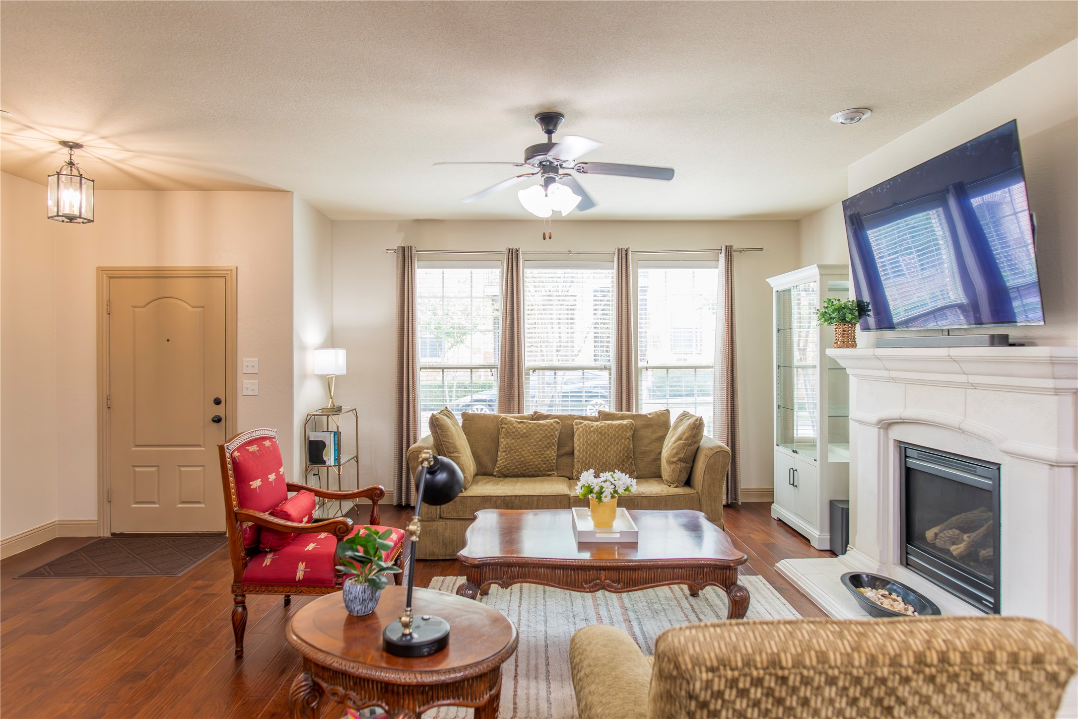 4237 Riverview Drive Carrollton TX 75010