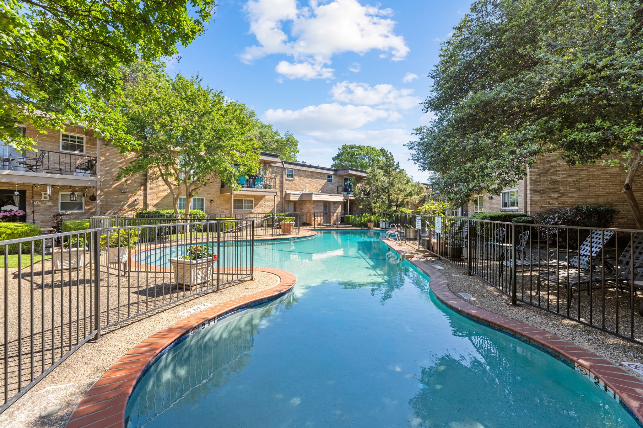 7908 Royal Lane Dallas TX 75230