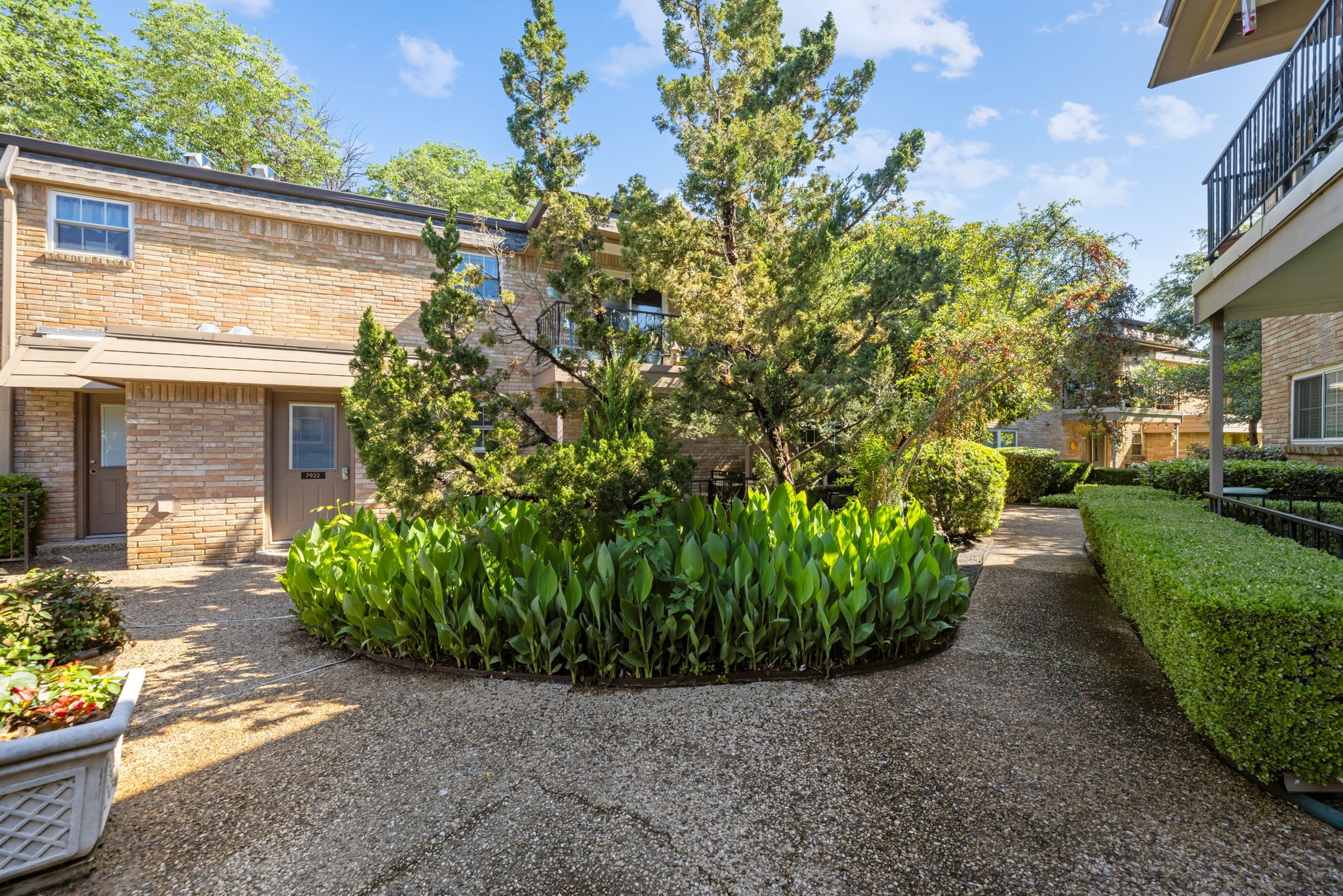 7908 Royal Lane Dallas TX 75230