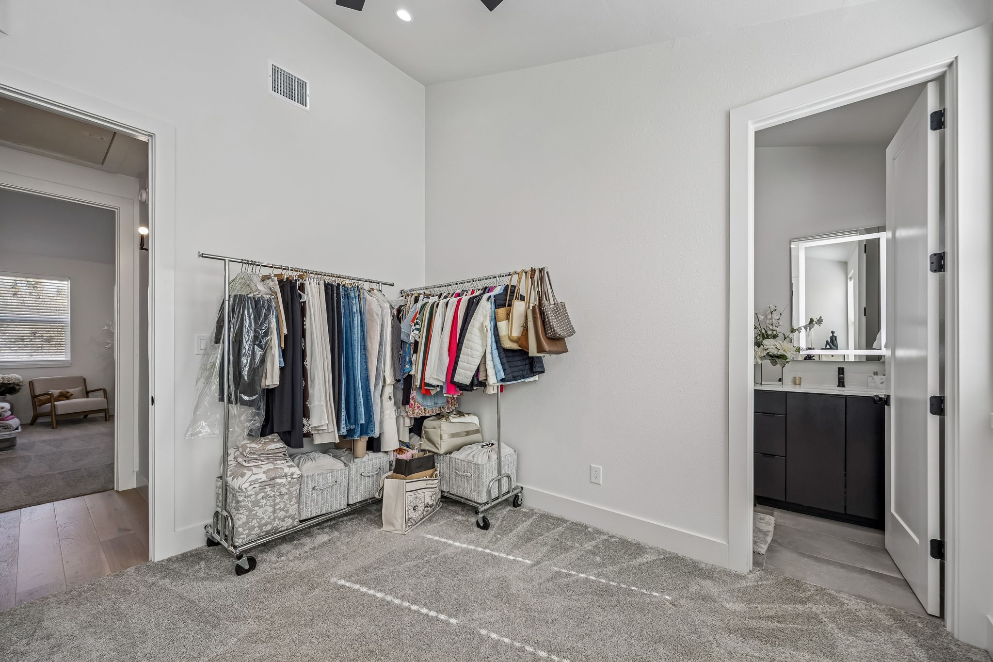 1147 N Madison Avenue Dallas TX 75208