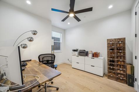 1147 N Madison Avenue Dallas TX 75208