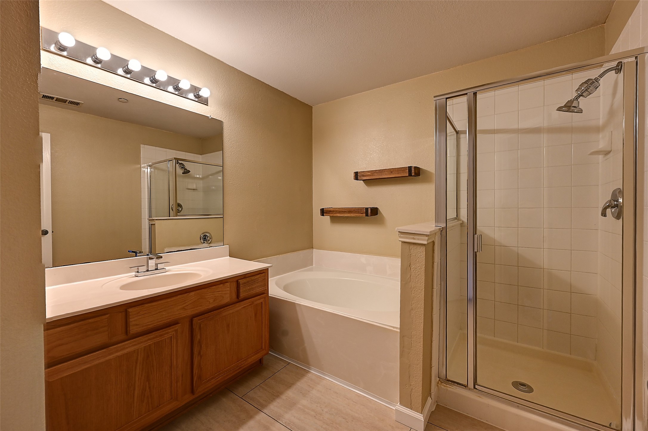 4567 Woodsboro Lane Plano TX 75024