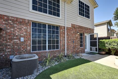 4567 Woodsboro Lane Plano TX 75024