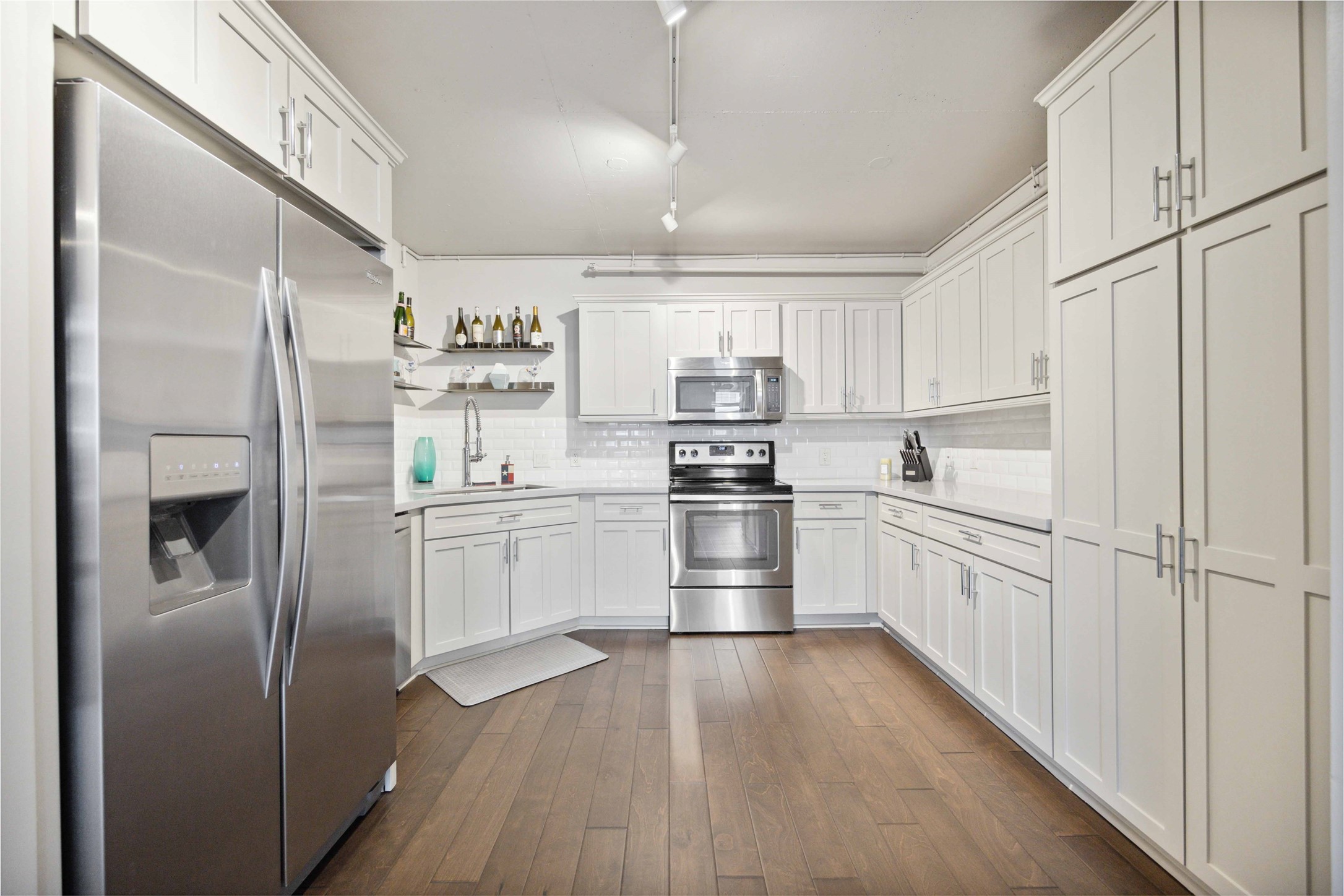 1005 S Shepherd Drive Houston TX 77019