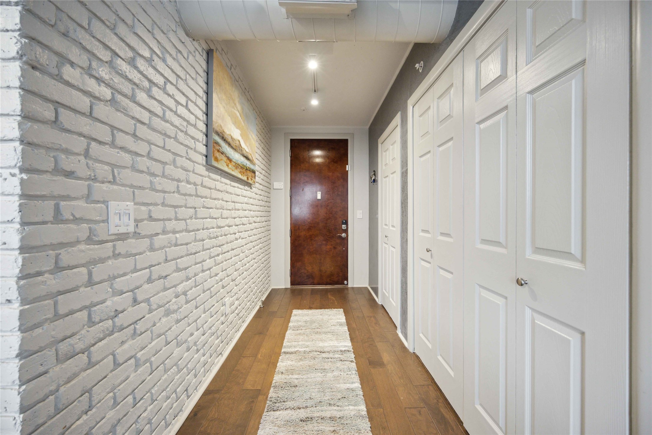 1005 S Shepherd Drive Houston TX 77019
