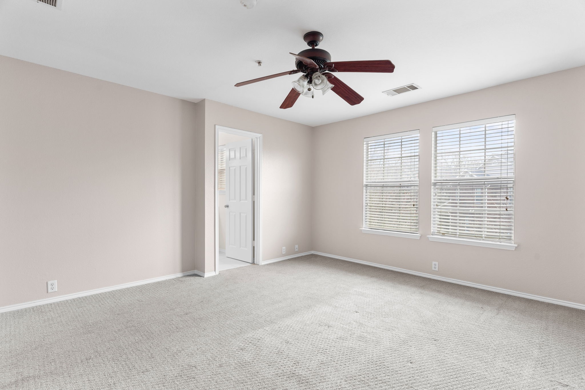 2220 Stoneleigh Place Mckinney TX 75071