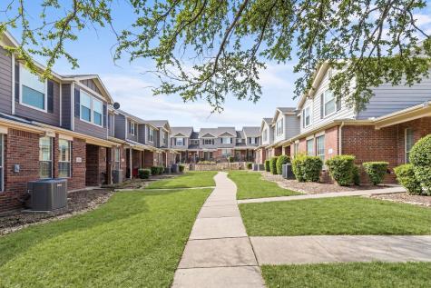 2220 Stoneleigh Place Mckinney TX 75071