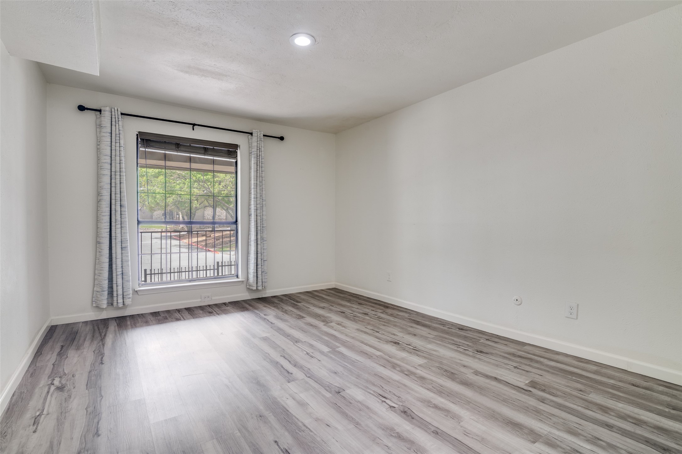 4602 Chaha Road Garland TX 75043
