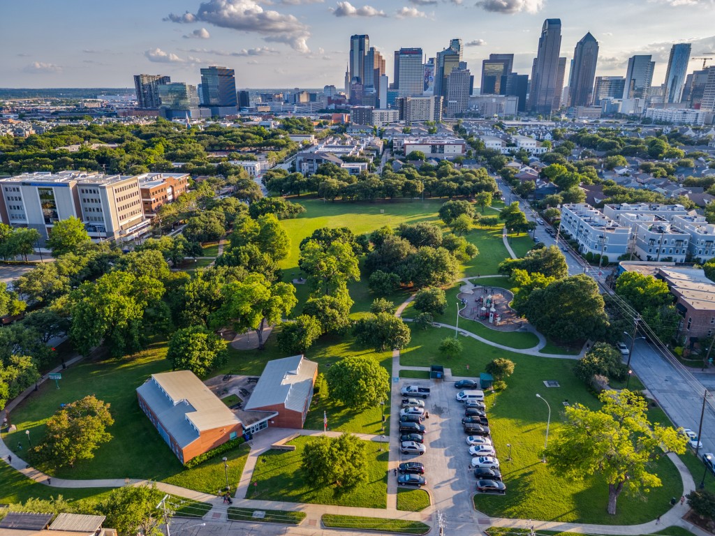 1500 Pecos Street Dallas TX 75204