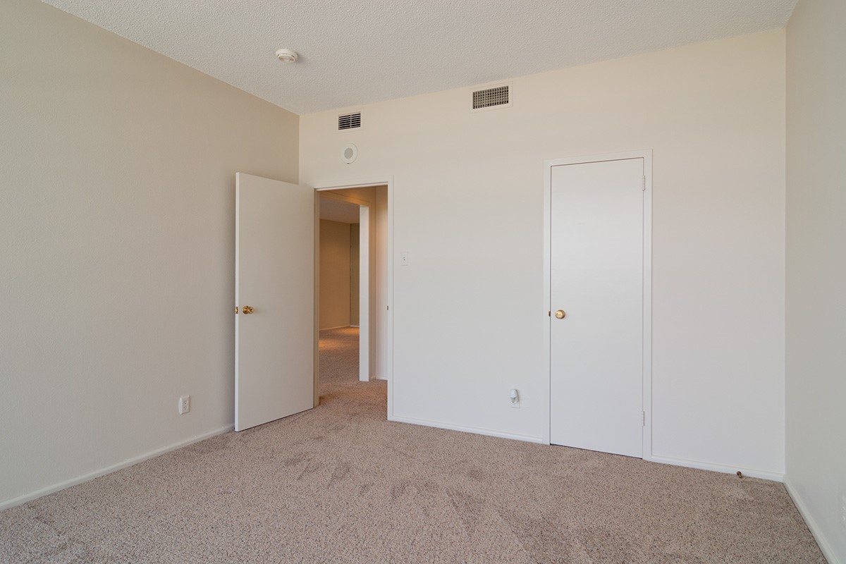 6335 W Northwest Highway Dallas TX 75225