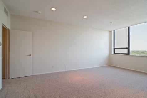 6335 W Northwest Highway Dallas TX 75225