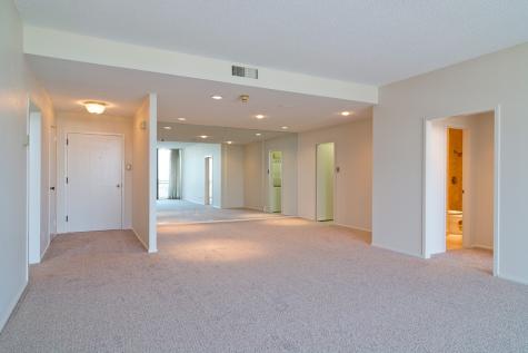 6335 W Northwest Highway Dallas TX 75225