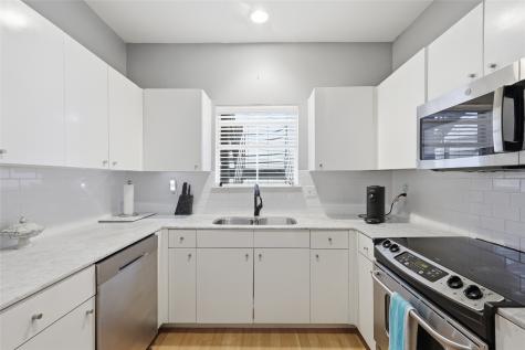 4111 Cole Avenue Dallas TX 75204