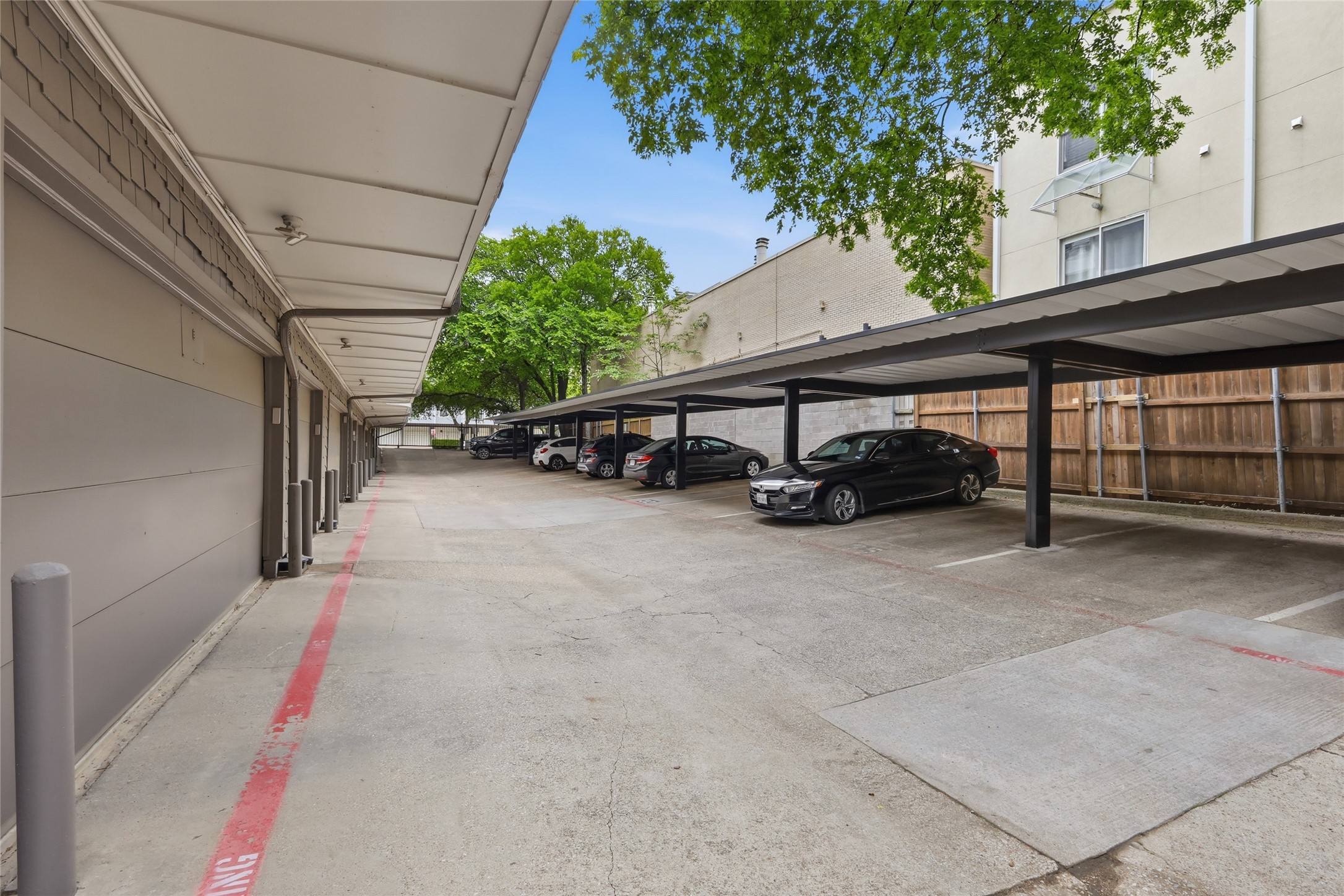 4111 Cole Avenue Dallas TX 75204