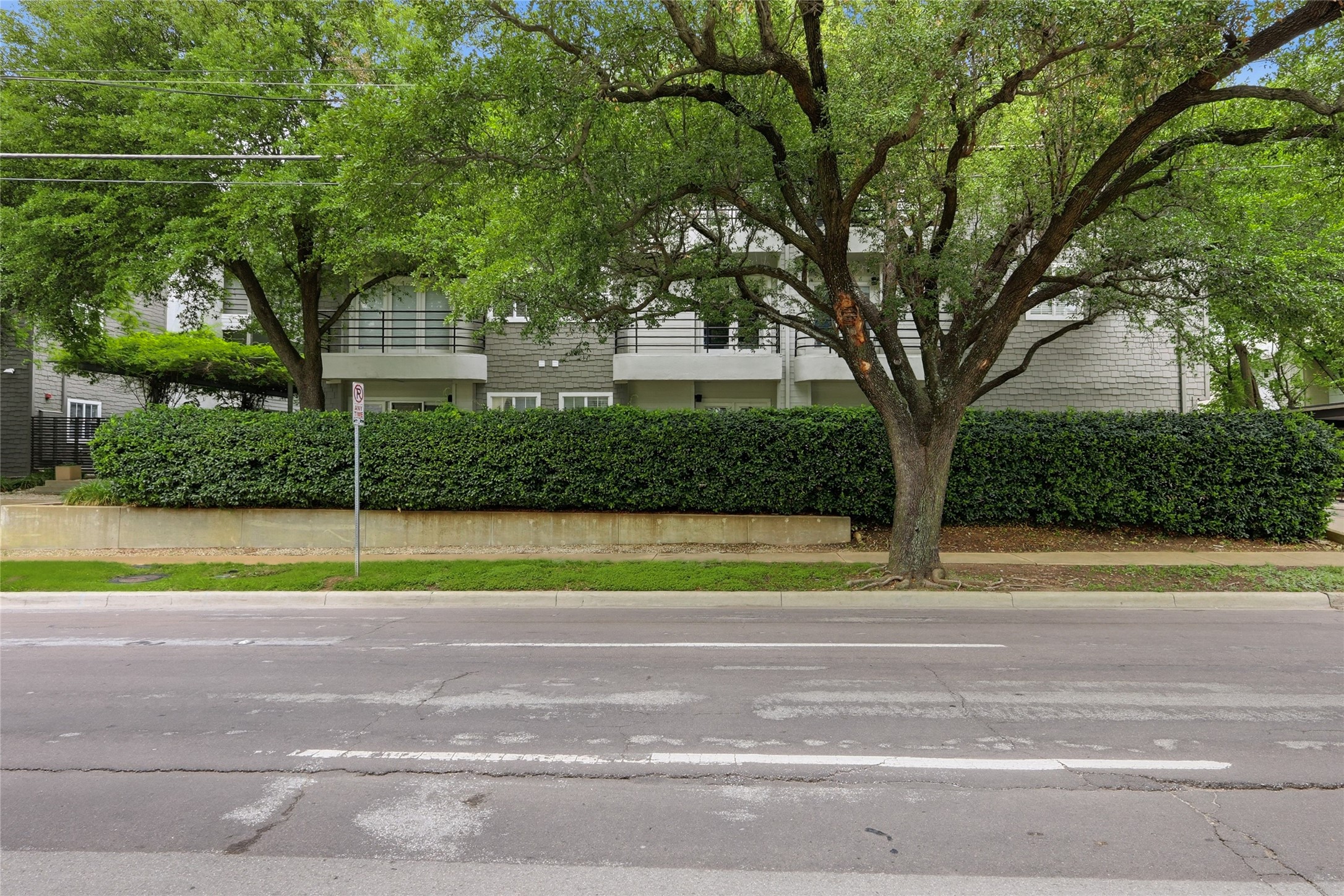 4111 Cole Avenue Dallas TX 75204