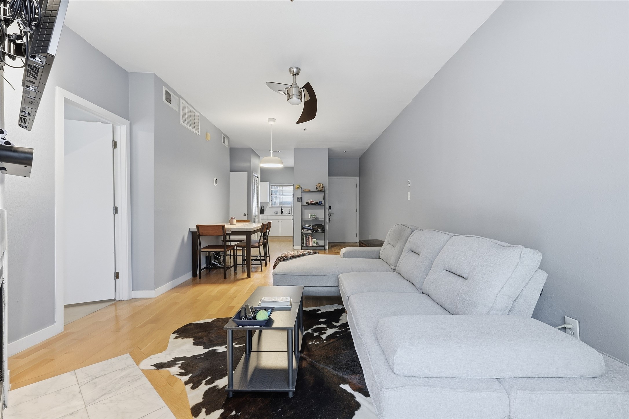 4111 Cole Avenue Dallas TX 75204