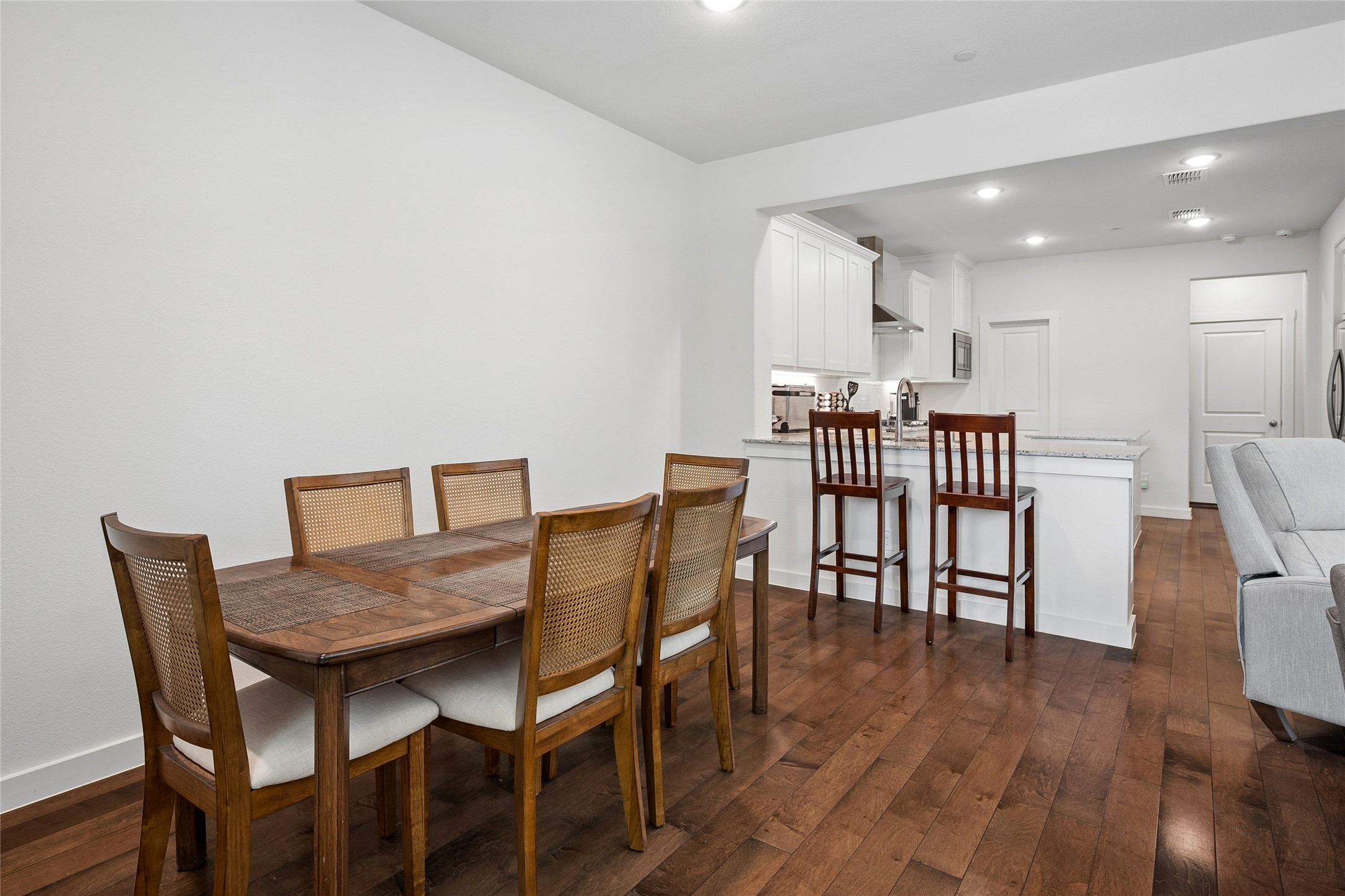 536 Ballustrade Drive Irving TX 75039