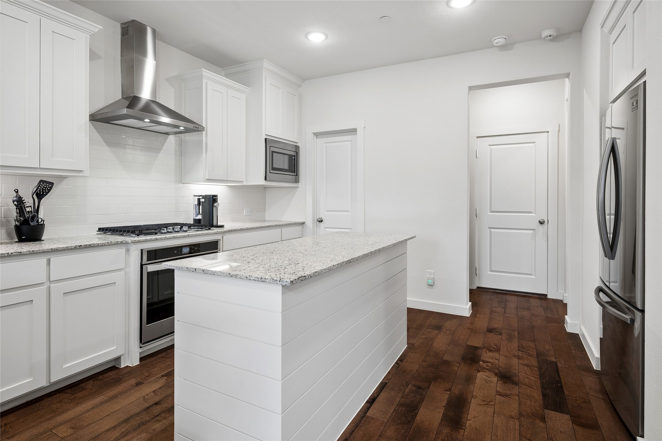 536 Ballustrade Drive Irving TX 75039