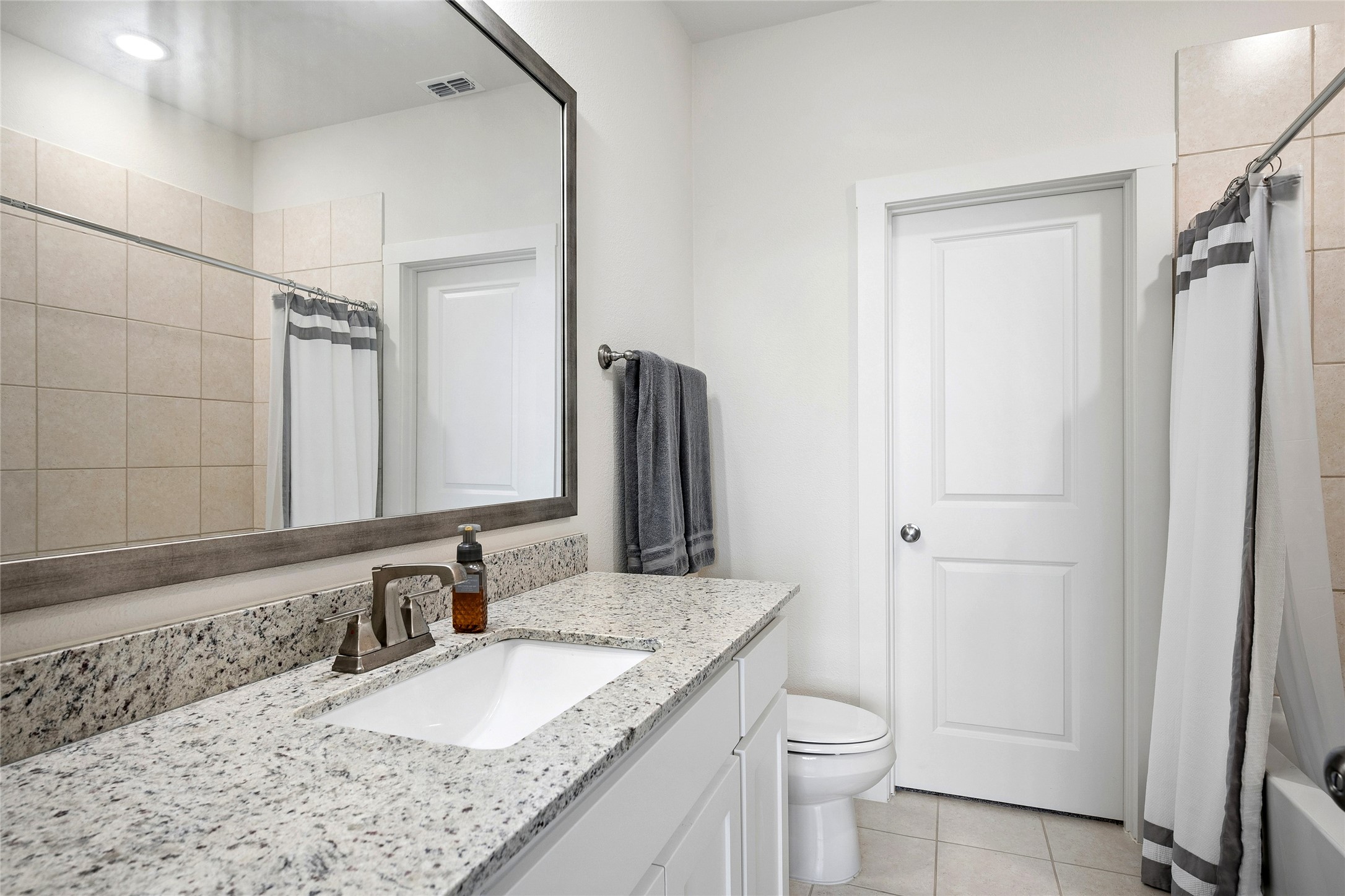 536 Ballustrade Drive Irving TX 75039