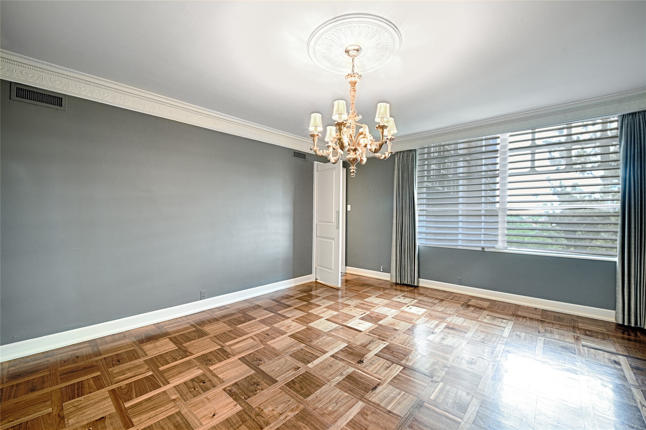 3525 Turtle Creek Boulevard Dallas TX 75219