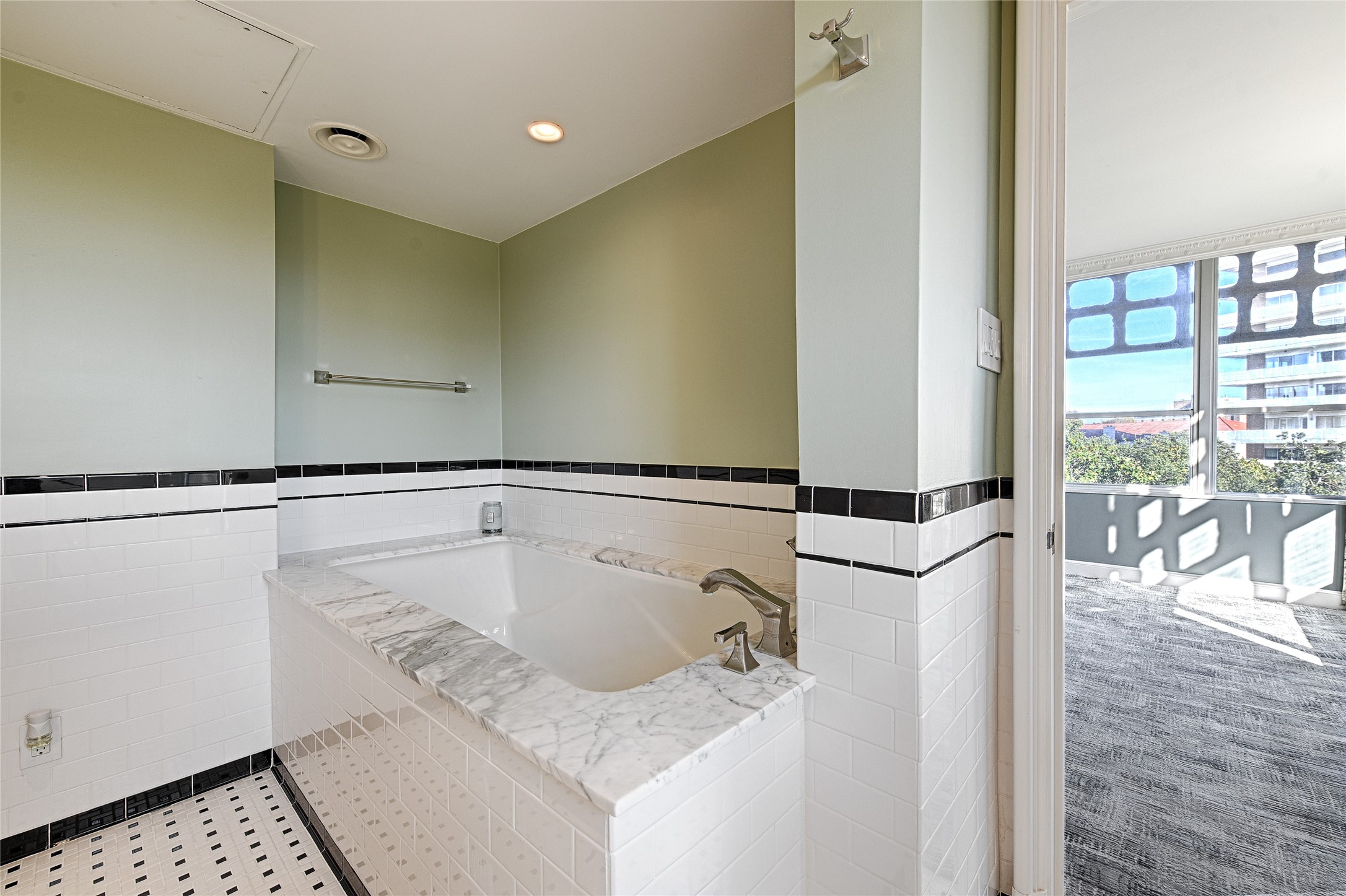 3525 Turtle Creek Boulevard Dallas TX 75219