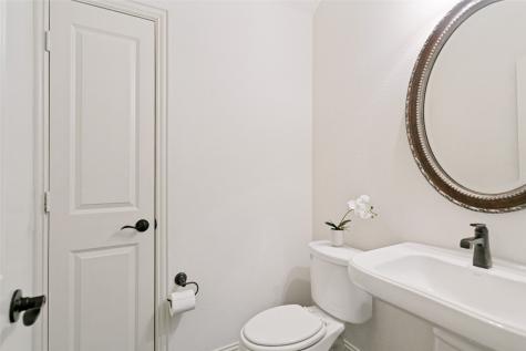 4678C Rhett Lane Carrollton TX 75010