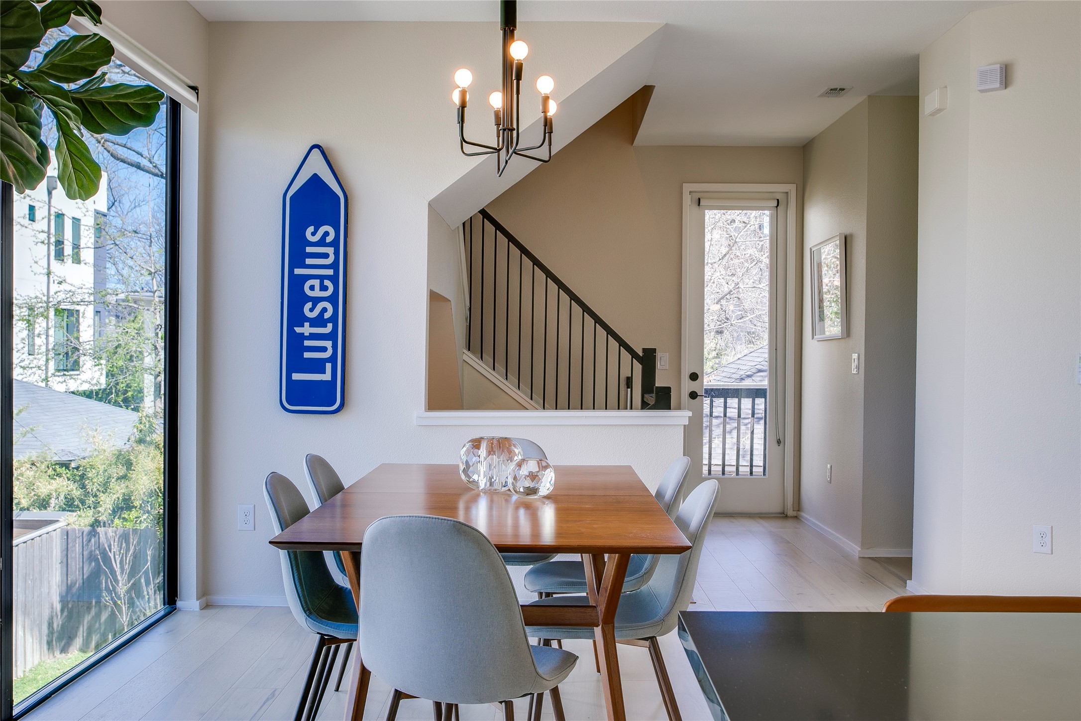 4703 Munger Avenue Dallas TX 75204