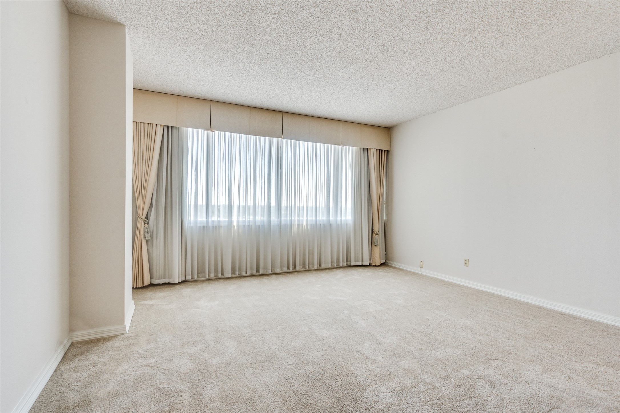 5200 Keller Springs Road Dallas TX 75248