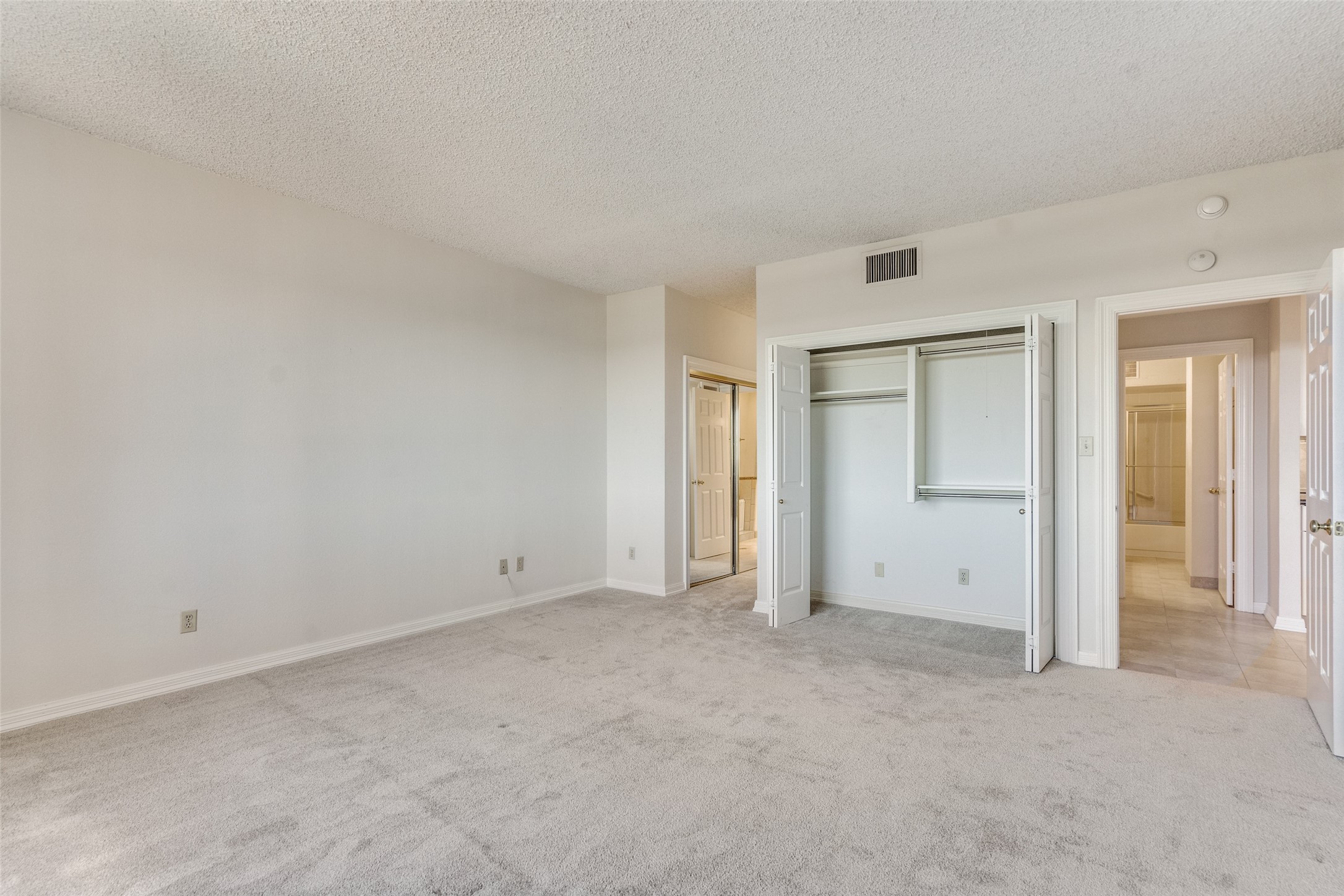 5200 Keller Springs Road Dallas TX 75248