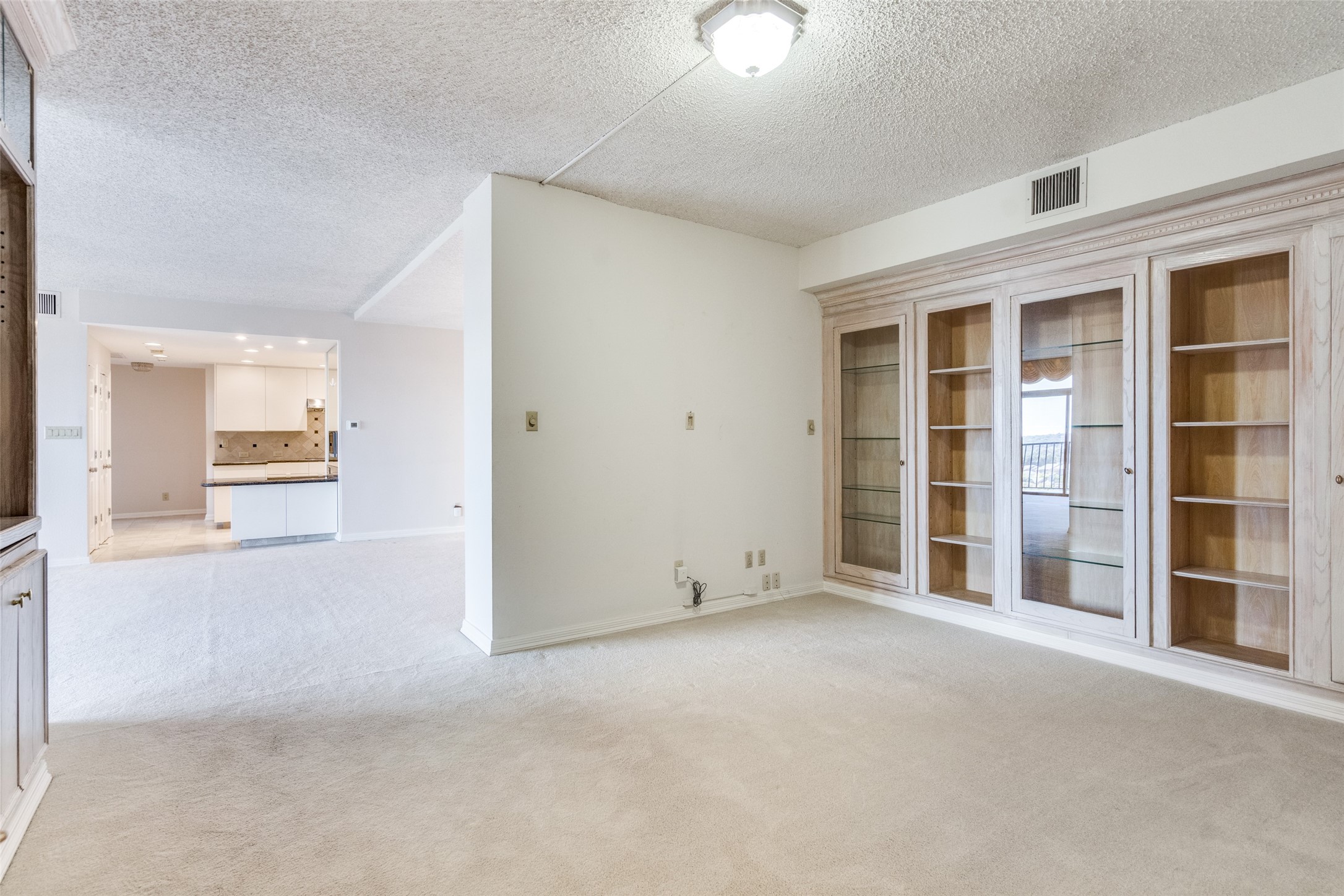 5200 Keller Springs Road Dallas TX 75248