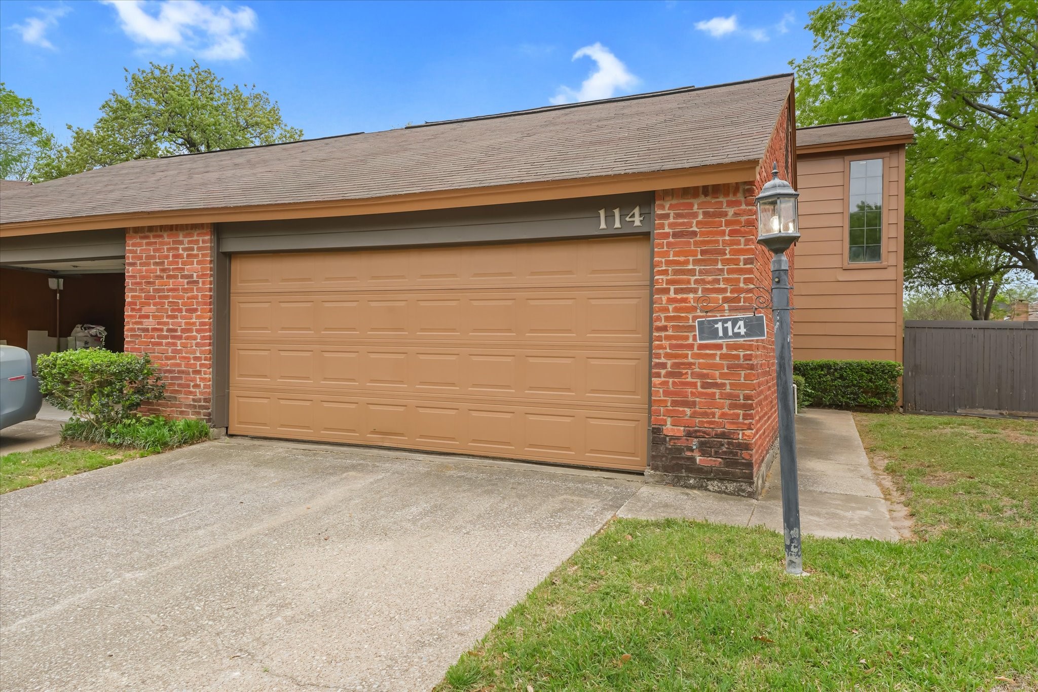114 Wilshire Court Irving TX 75061