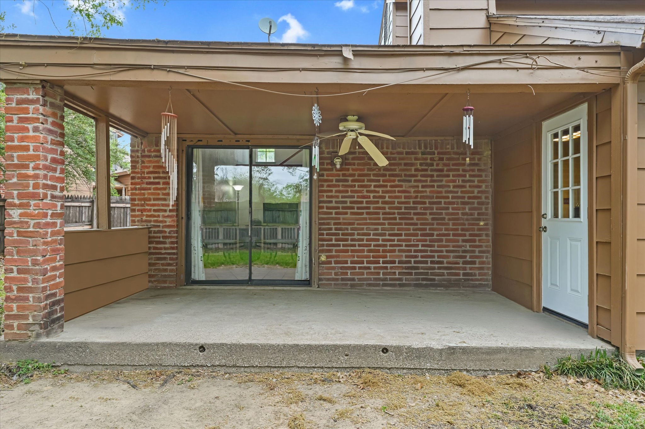 114 Wilshire Court Irving TX 75061