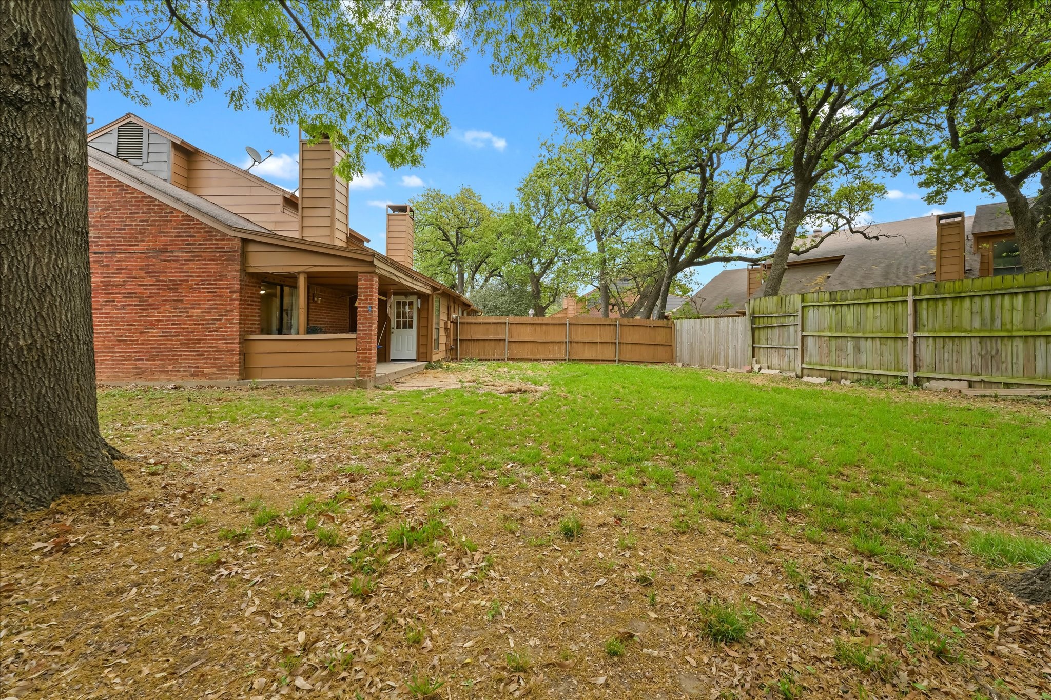114 Wilshire Court Irving TX 75061