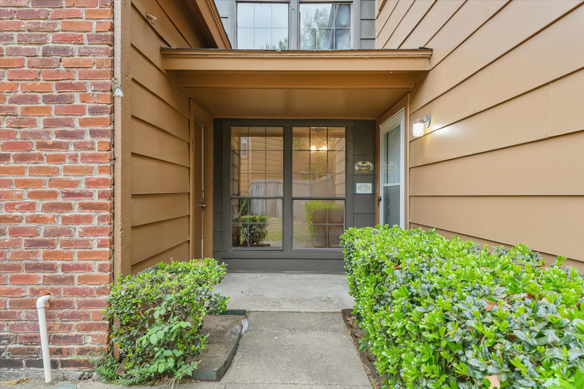 114 Wilshire Court Irving TX 75061