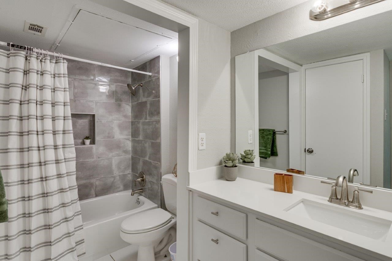 15151 Berry Trail Dallas TX 75248