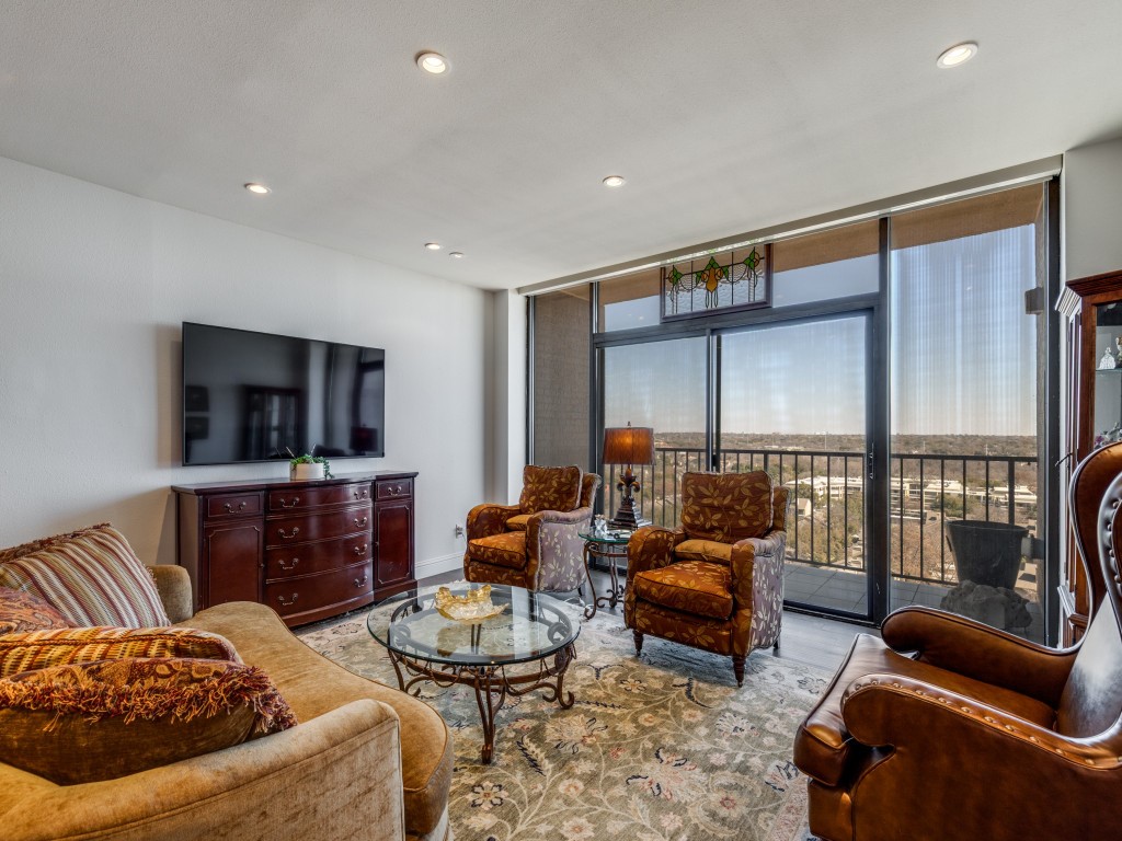 5200 Keller Springs Road Dallas TX 75248