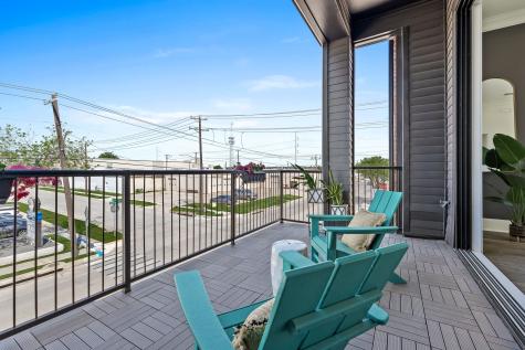 203 Carroll Street Fort Worth TX 76107