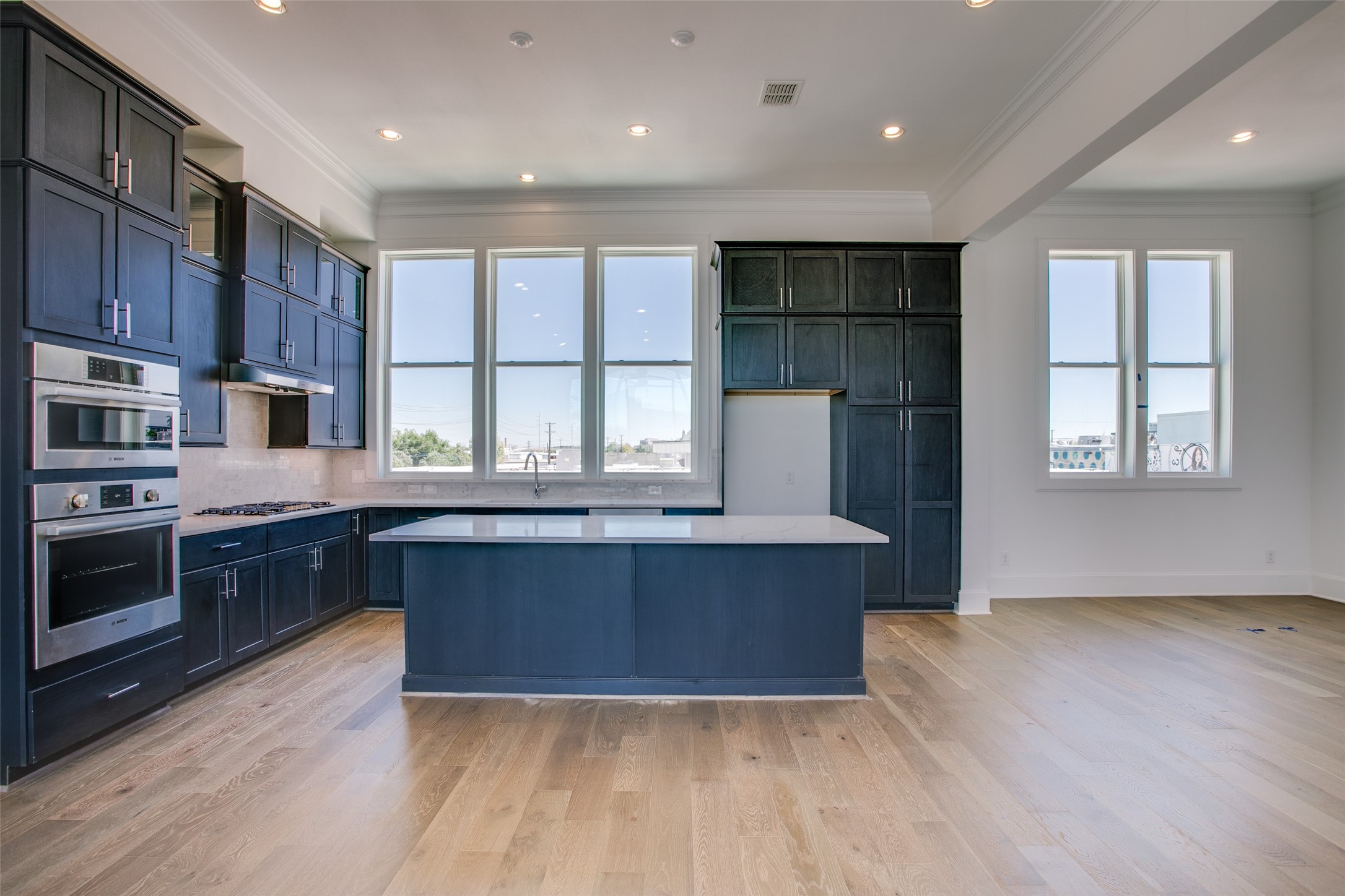 203 Carroll Street Fort Worth TX 76107